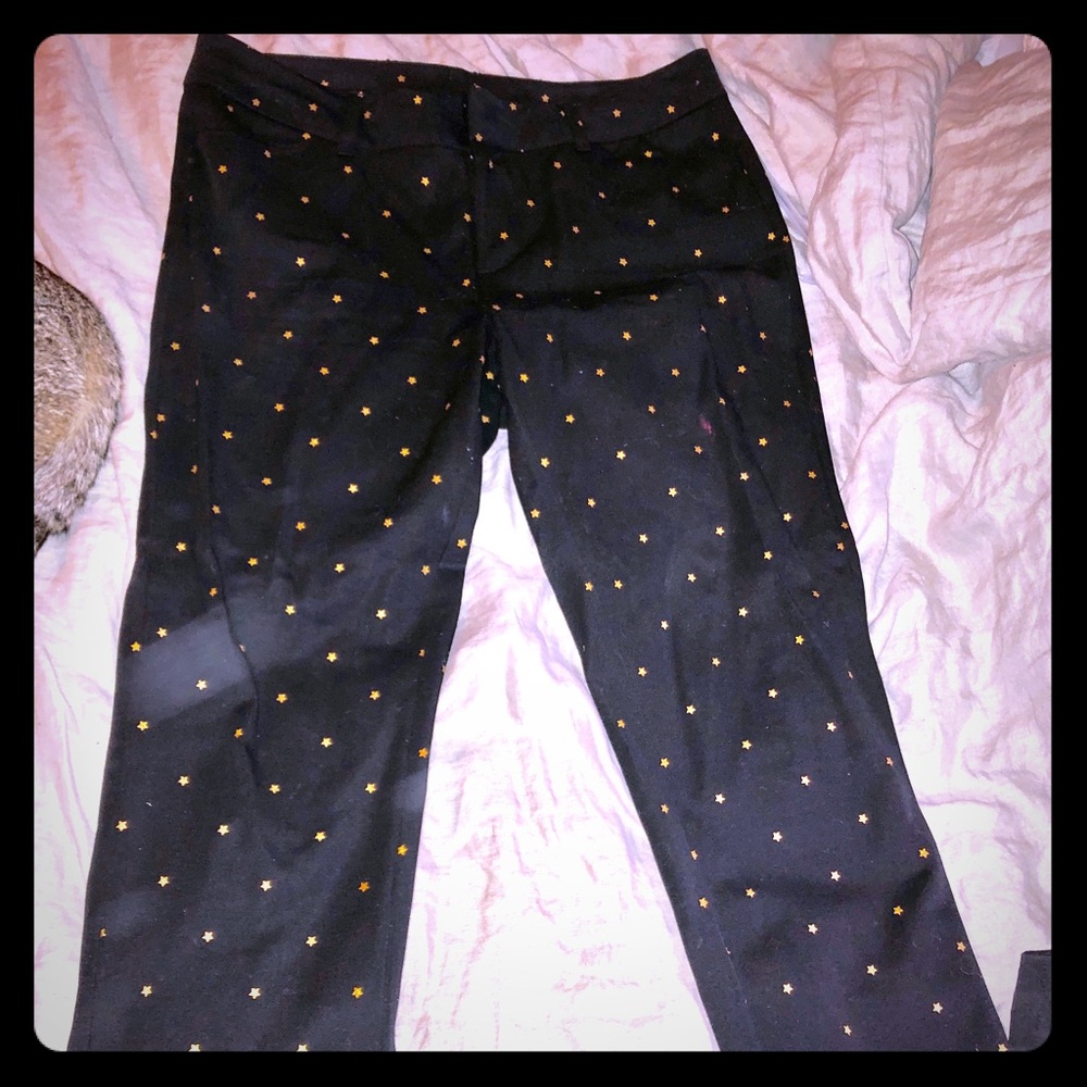 Pants with gold star pattern ⭐️